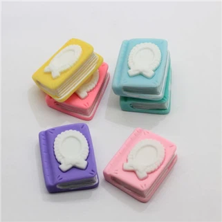 Bestill Nook Miniature Dollhouse